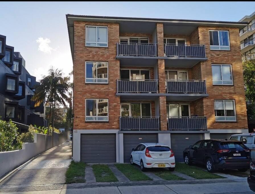 Close To The Famous Bondi Beach In Australia Sydney Exteriör bild